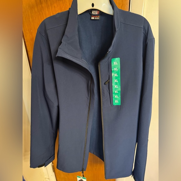 New with tags, mens XL blue jacket from 32 Degrees, heat collection - Picture 15 of 16